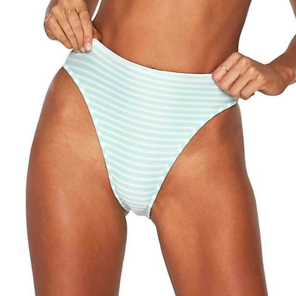 L*Space Pierre Bottom NWT